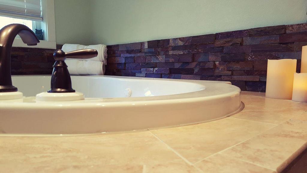 The Well Made Bed & Breakfast Chelan Εξωτερικό φωτογραφία